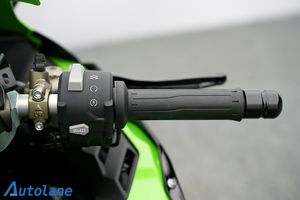Kawasaki Ninja ZX bild 23