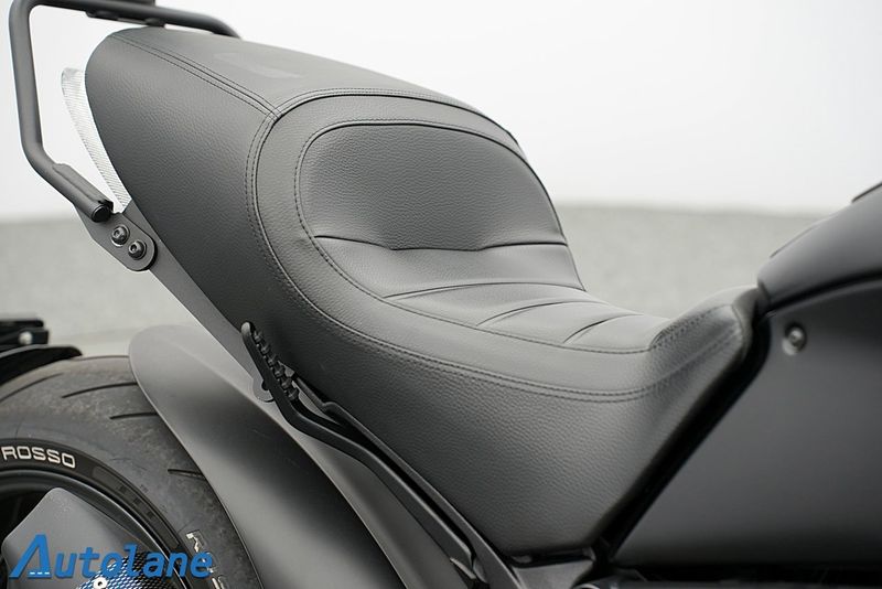 Ducati Diavel bild 16