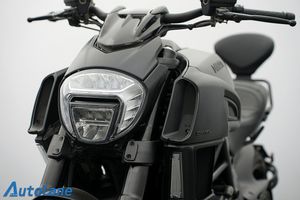 Ducati Diavel bild 22