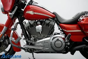 Harley-Davidson CVO Street Glide bild 14
