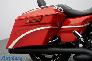 Harley-Davidson CVO Street Glide bild 17