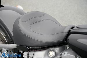 Harley-Davidson Rocker bild 17