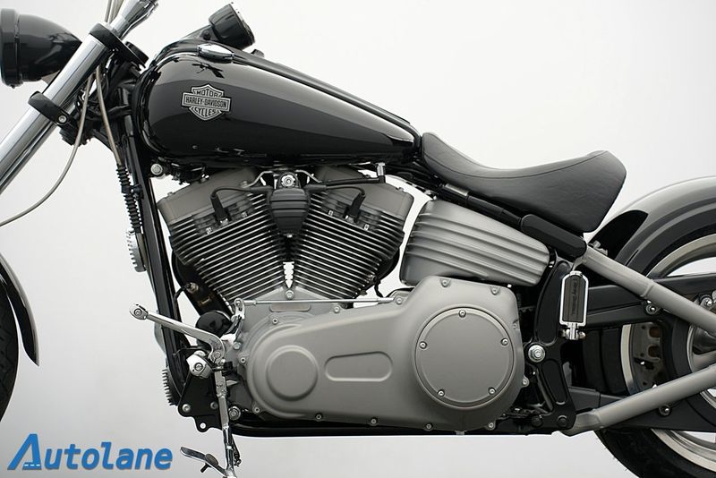 Harley-Davidson Rocker bild 14