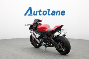 Yamaha YZF bild 3