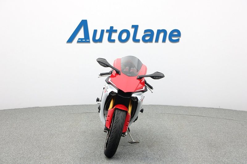 Yamaha YZF bild 7
