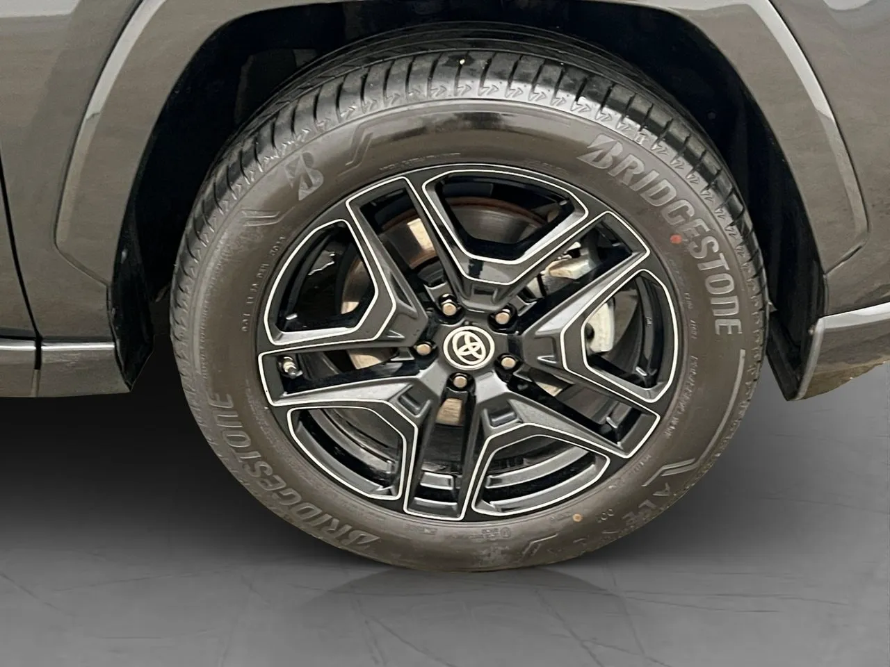 Vehicle image 36