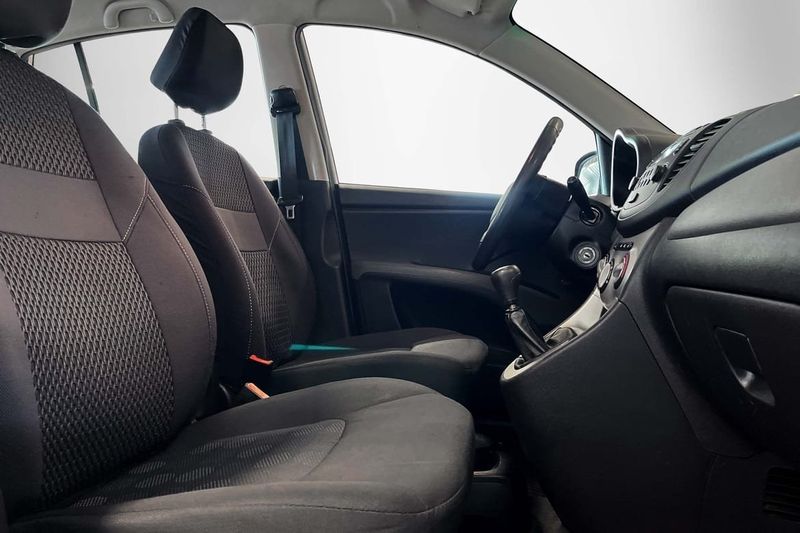 Hyundai i10 bild 6
