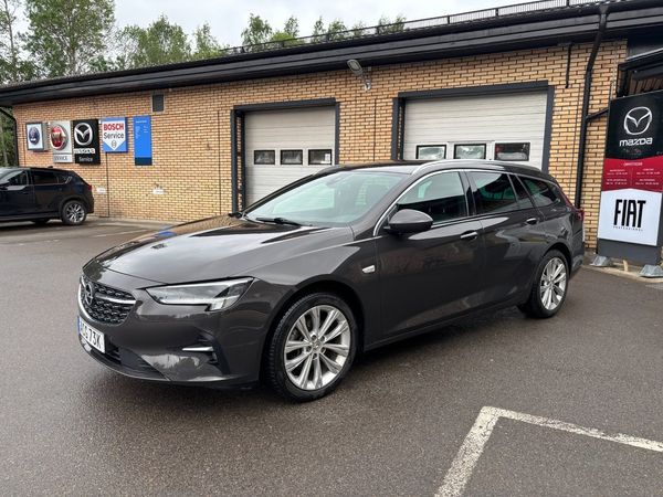 Opel Insignia Sports Tourer Business Elegance D174 AWD AT8 | V-hjul - 2021