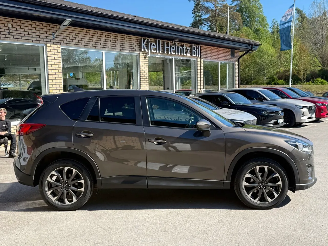 Vehicle image 1