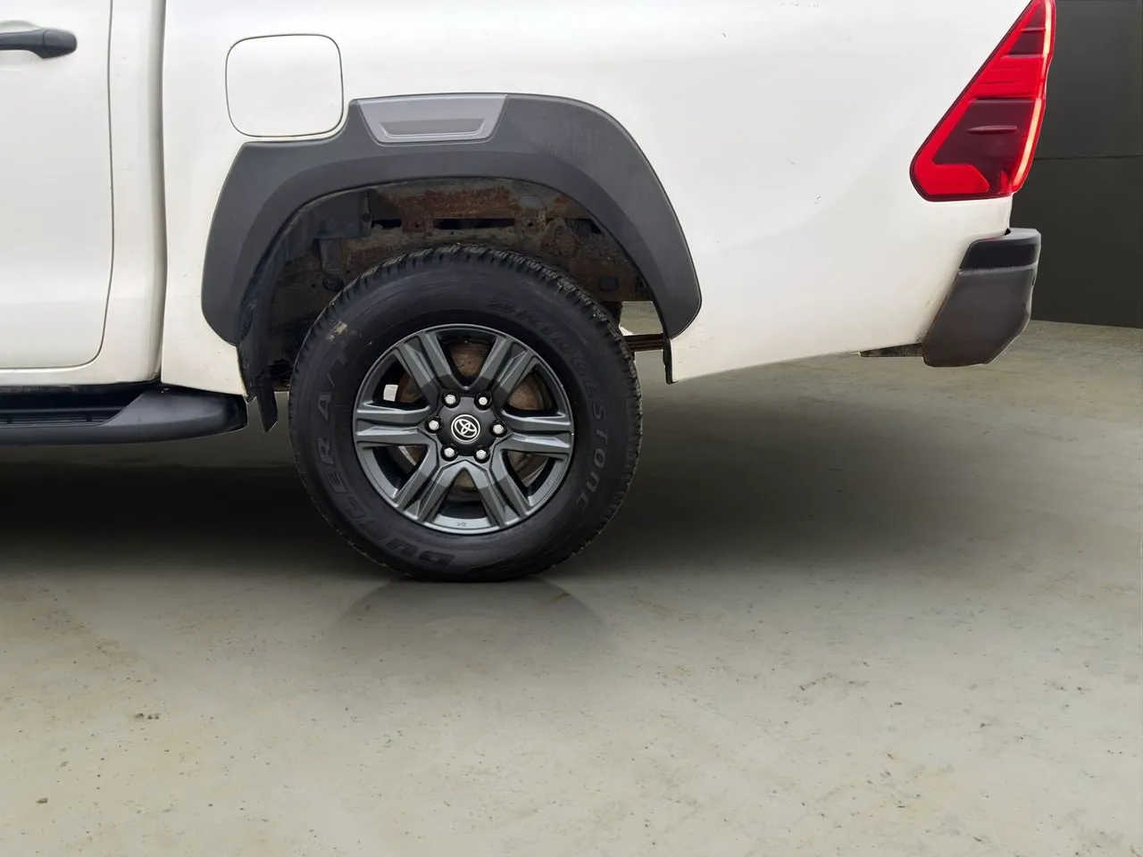 Vehicle image 31