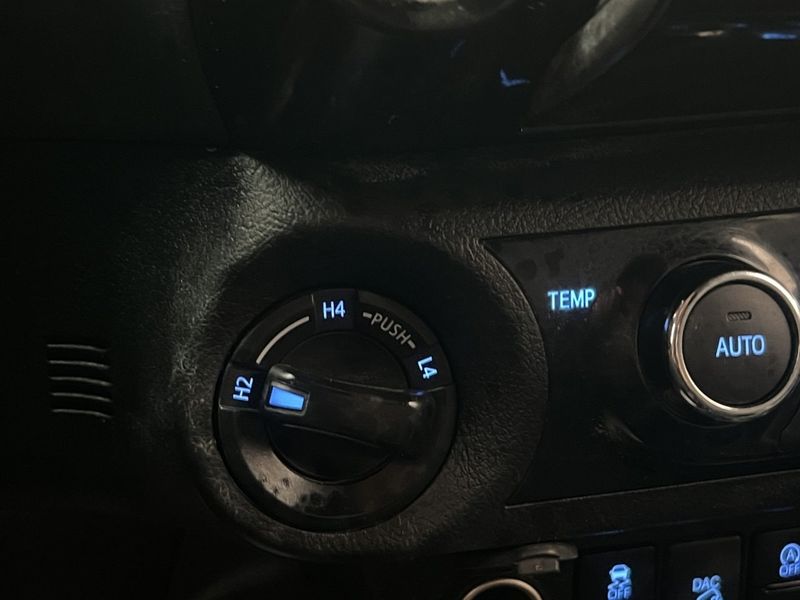 Toyota Hilux bild 29