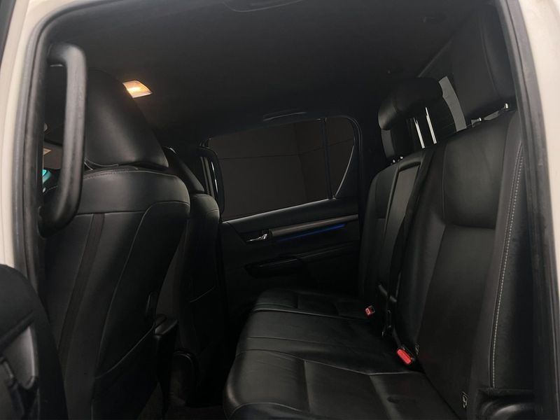 Toyota Hilux bild 18