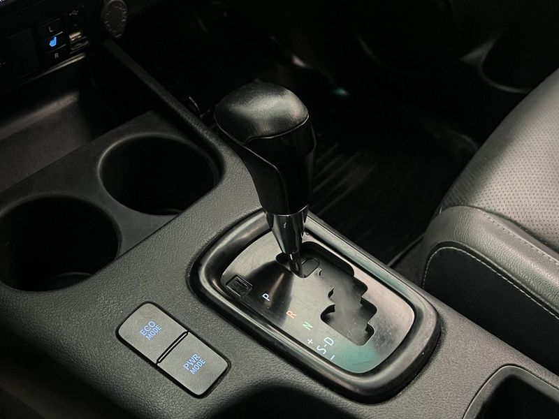 Toyota Hilux bild 30
