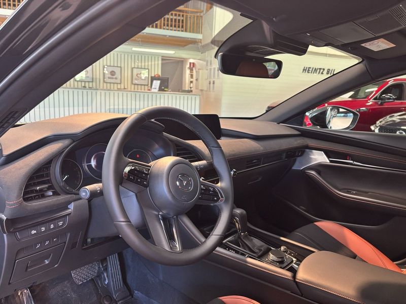 Mazda 3 bild 11