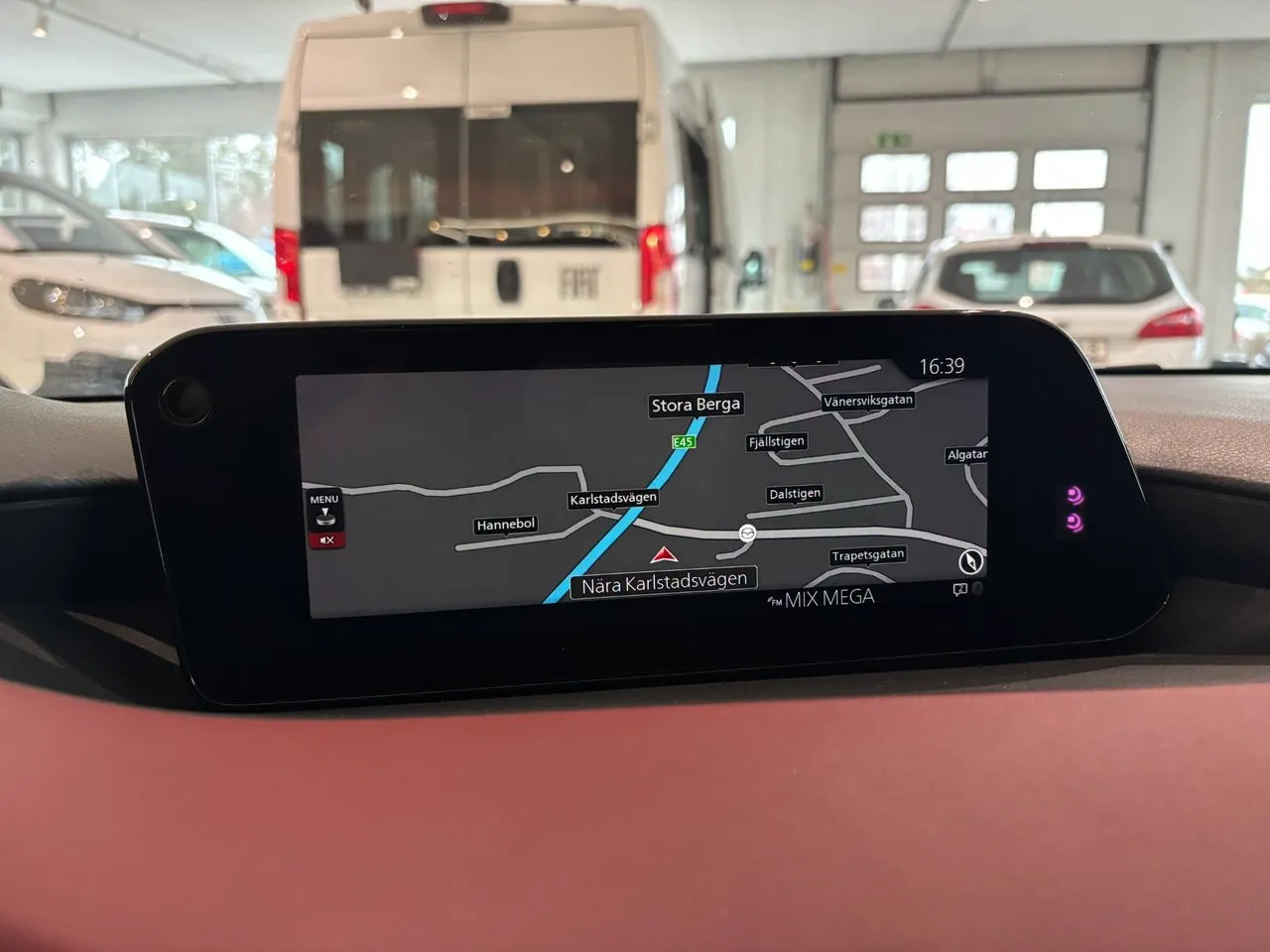 Vehicle image 20