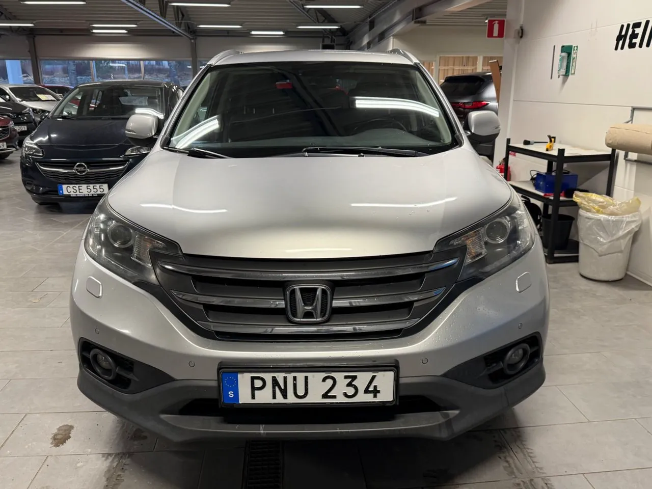 Vehicle image 7