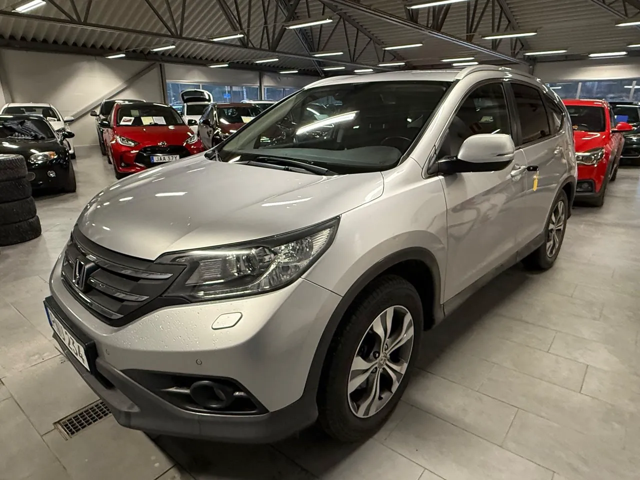Vehicle image 6