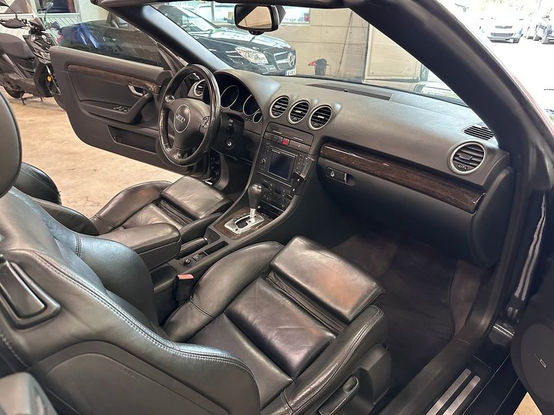 Audi A4 bild 18