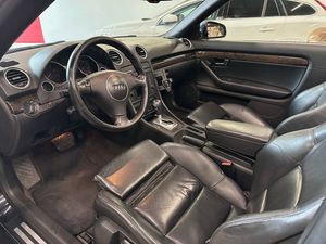 Audi A4 bild 16