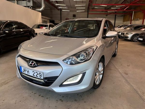 Hyundai i30 5-dörrar 1.6 CRDi Sport Euro 5 - 2013
