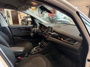 BMW 218 bild 9