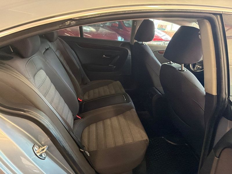 Volkswagen Passat bild 9