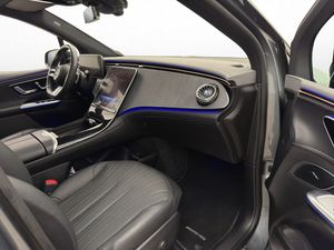Mercedes EQE350 bild 11