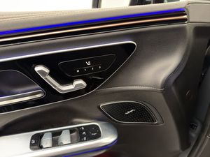 Mercedes EQE350 bild 17