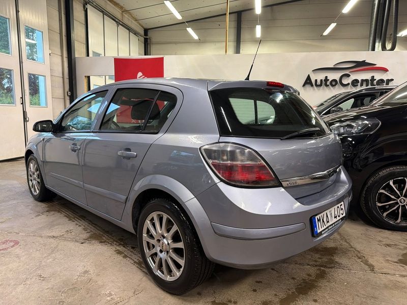 Opel Astra bild 5