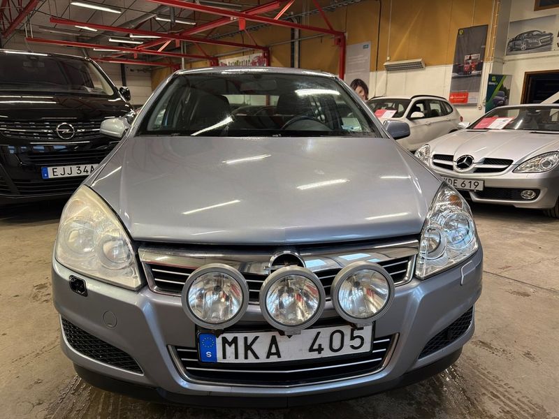 Opel Astra bild 2