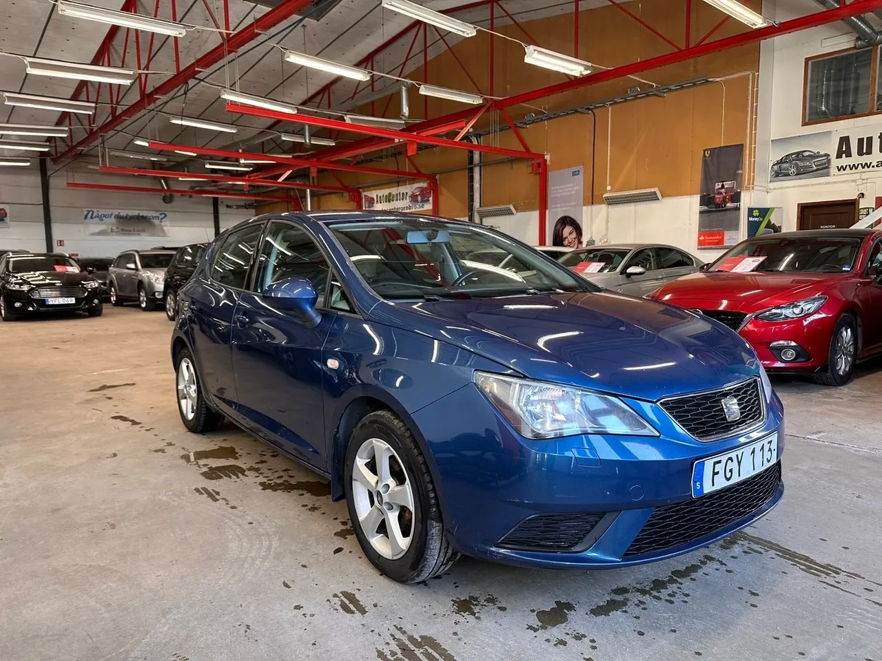 Vehicle image 4