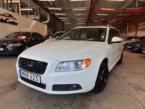 Volvo V70 D3 Geartronic Summum Euro 5 - 2012