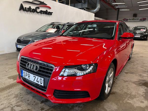 Audi A4 2.0 TDI Avant Automat Euro 5 - 2010