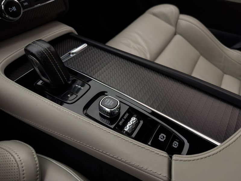 Volvo XC90 bild 36