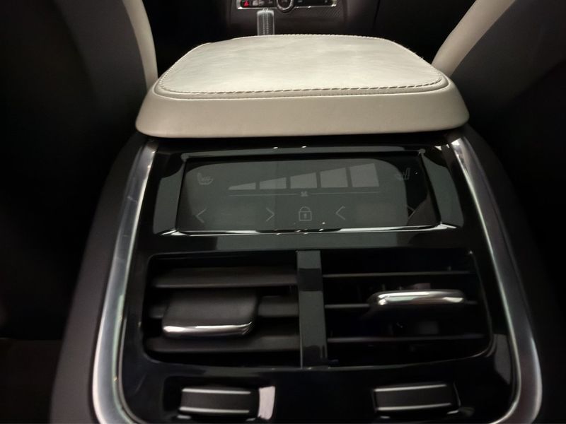 Volvo XC90 bild 19