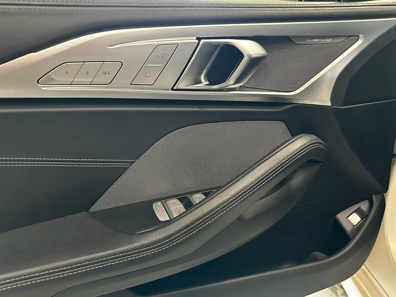 BMW 840 bild 14