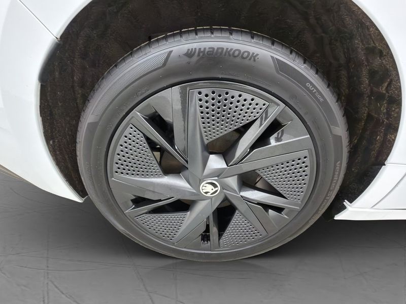 Skoda Enyaq bild 38