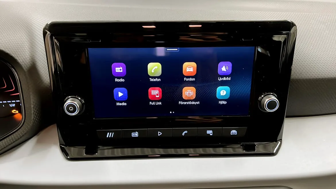 Vehicle image 8