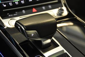 Audi A8 bild 33