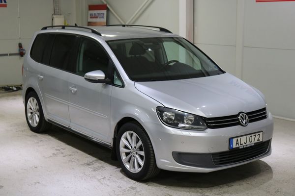 Volkswagen Touran 7-seater 1.4 TSI Masters Automat fullservad dragkrok - 2011
