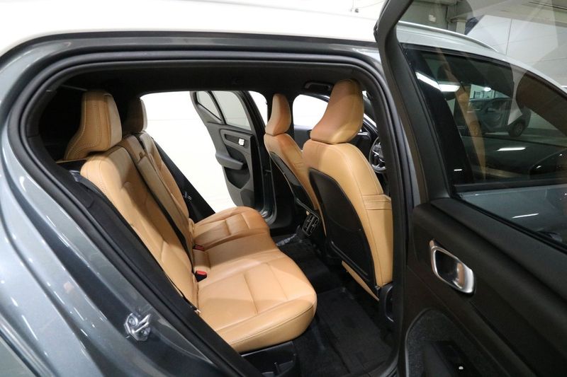 Volvo XC40 bild 17