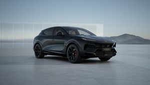 Lotus Eletre bild 2