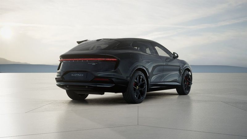 Lotus Eletre bild 4