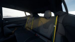 Lotus Eletre bild 9