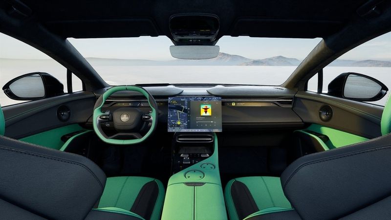 Lotus Eletre bild 7