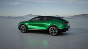 Lotus Eletre bild 5