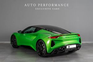 Lotus Emira bild 2