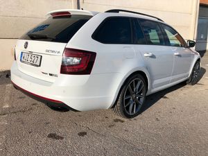 Skoda Octavia bild 2