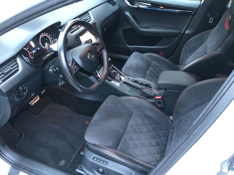 Skoda Octavia bild 8
