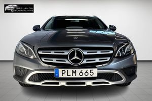 Mercedes E220 bild 2